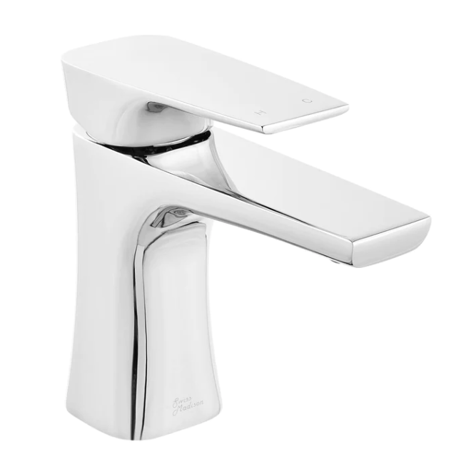 Villa Single Hole, Single-Handle, Bathroom Faucet in Brushed Nickle